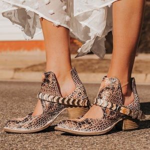 Steven Free Bird Pink Snake BLADE Boots